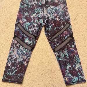 Abstract Marble Print Mesh-Panel Cropped Leggings - Teal & Purple Women’s Large